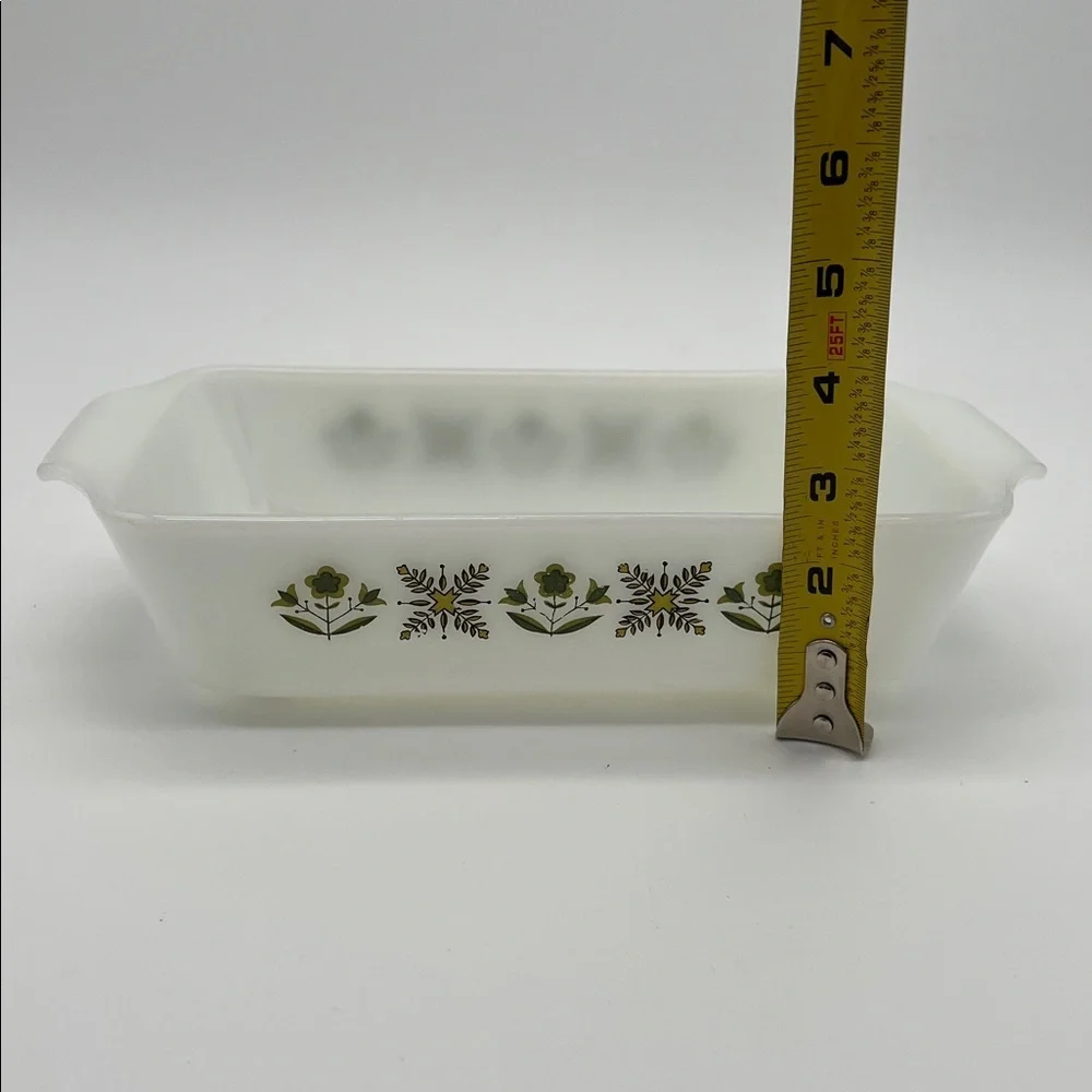 Vintage Anchor Hocking 441 Fire-King Meadow Green Milk Glass Baking Dish - 1 Qt